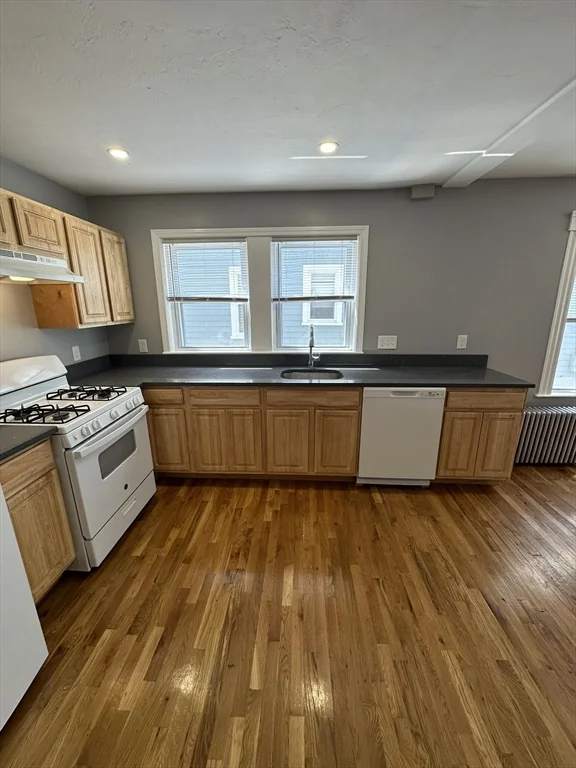 43 Granfield Ave, Roslindale