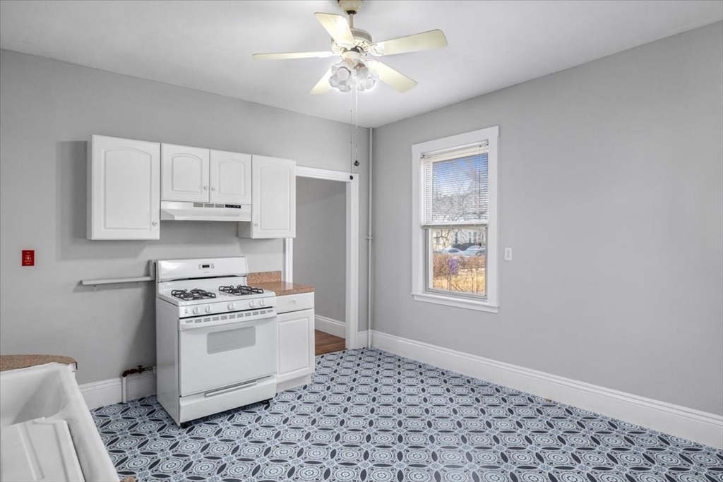 34 Neponset Ave, Hyde Park