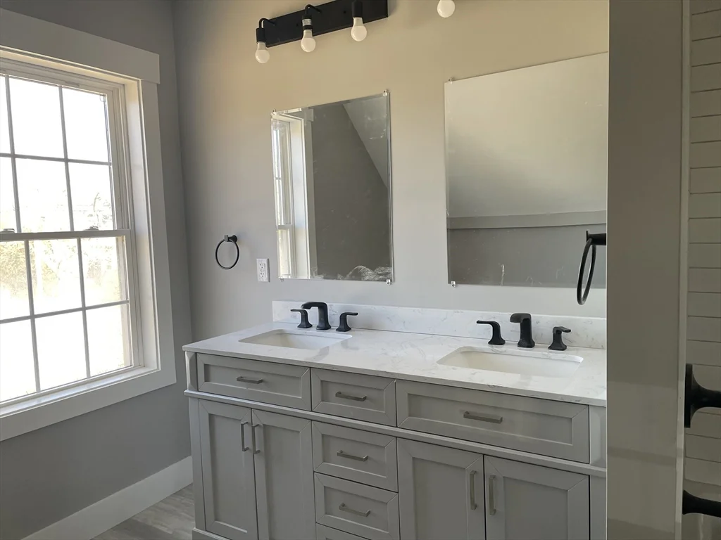 149 Forge Rd, Westport