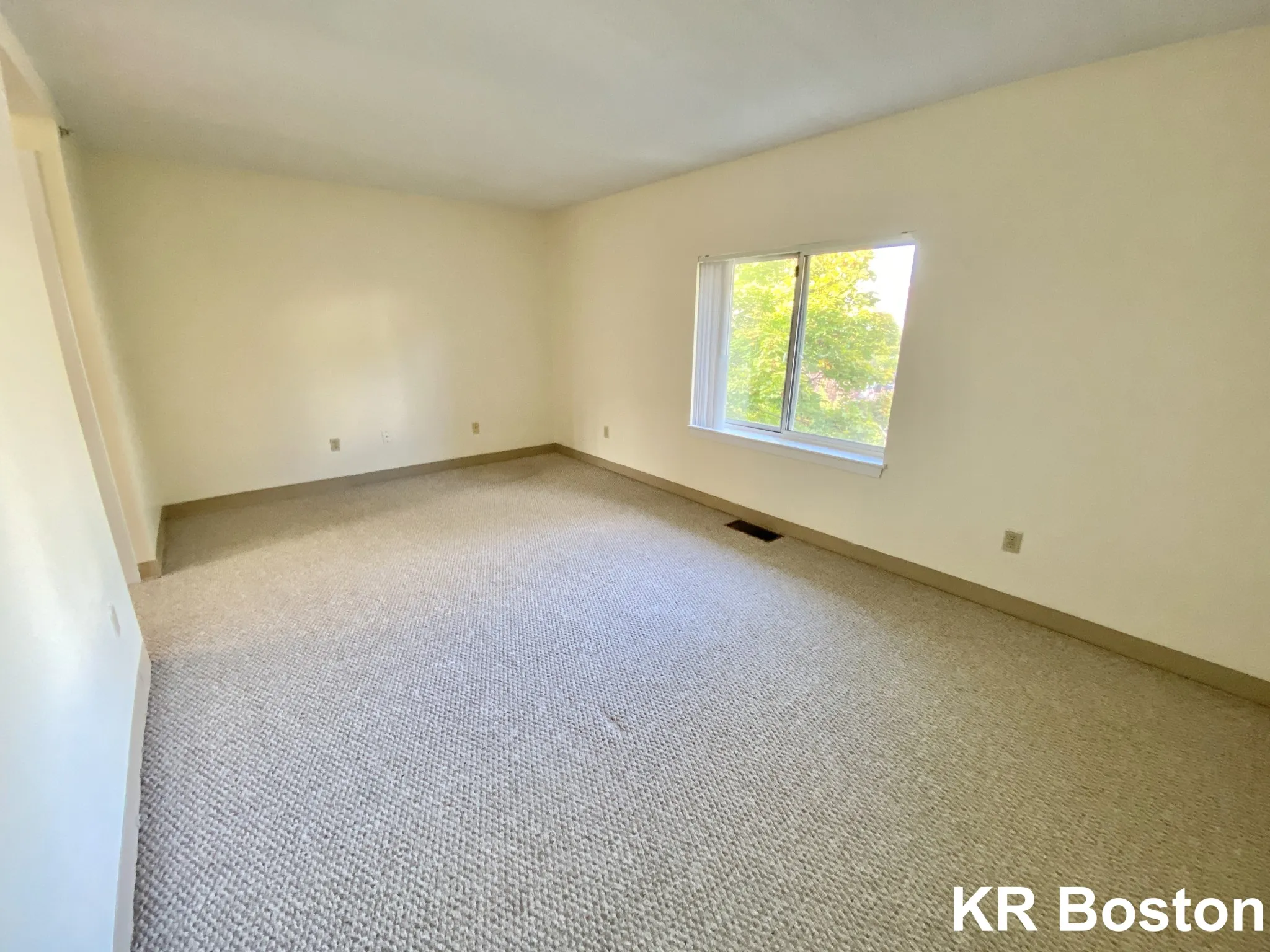 148 North Beacon St, Brighton
