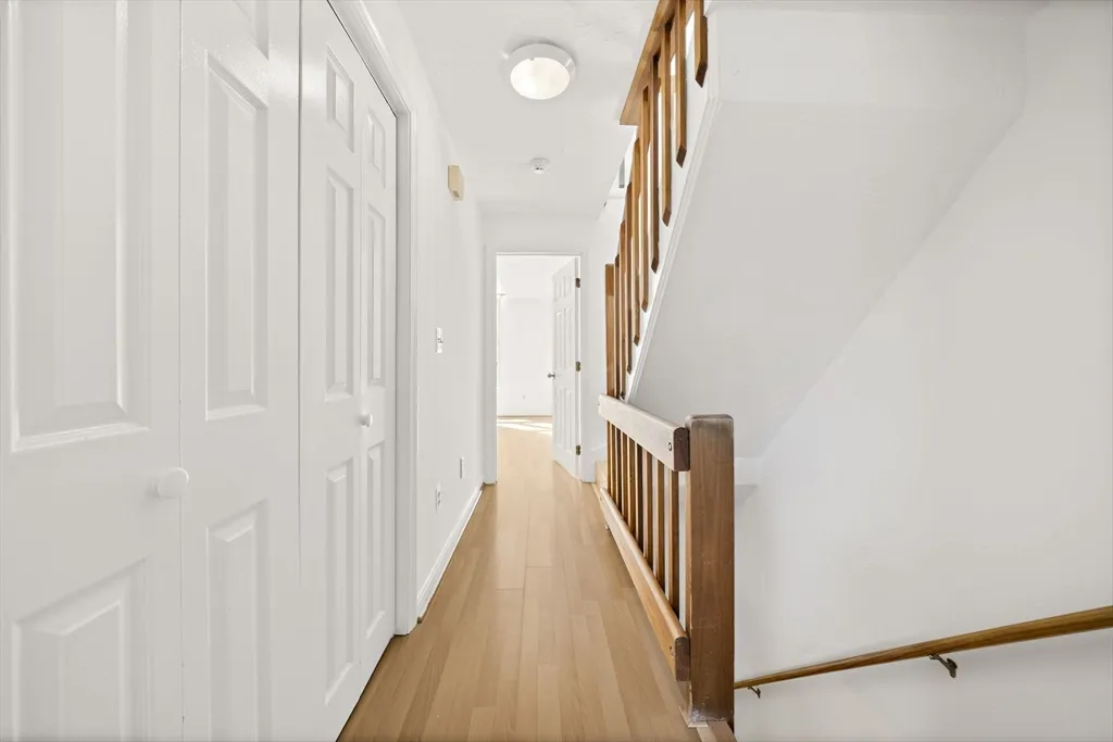 849 Boston Post Rd, E, Marlborough