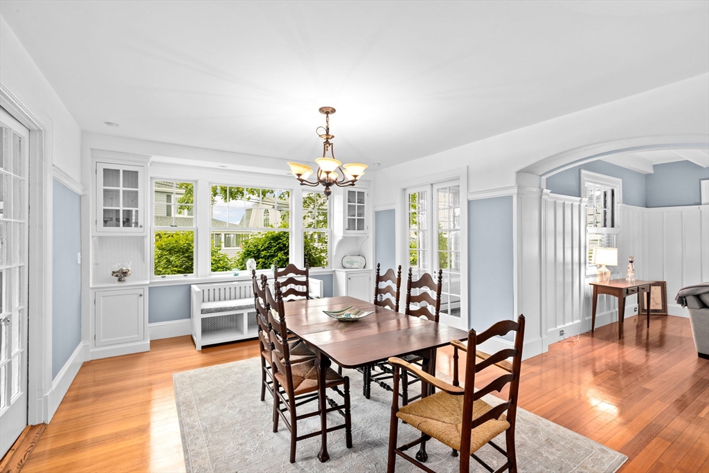 4 Glover Ave, Allerton