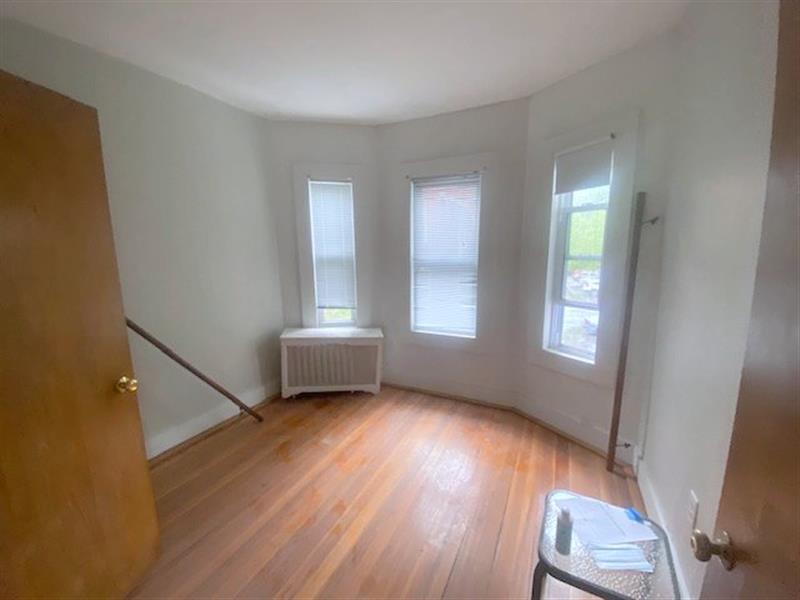 2 Drummond Pl, North Cambridge