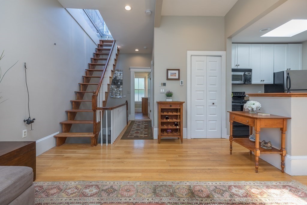 32 Milford, South End