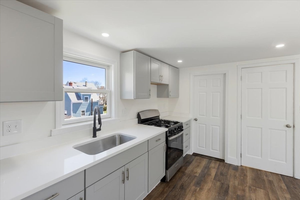 124 Williams Ave, Lynn