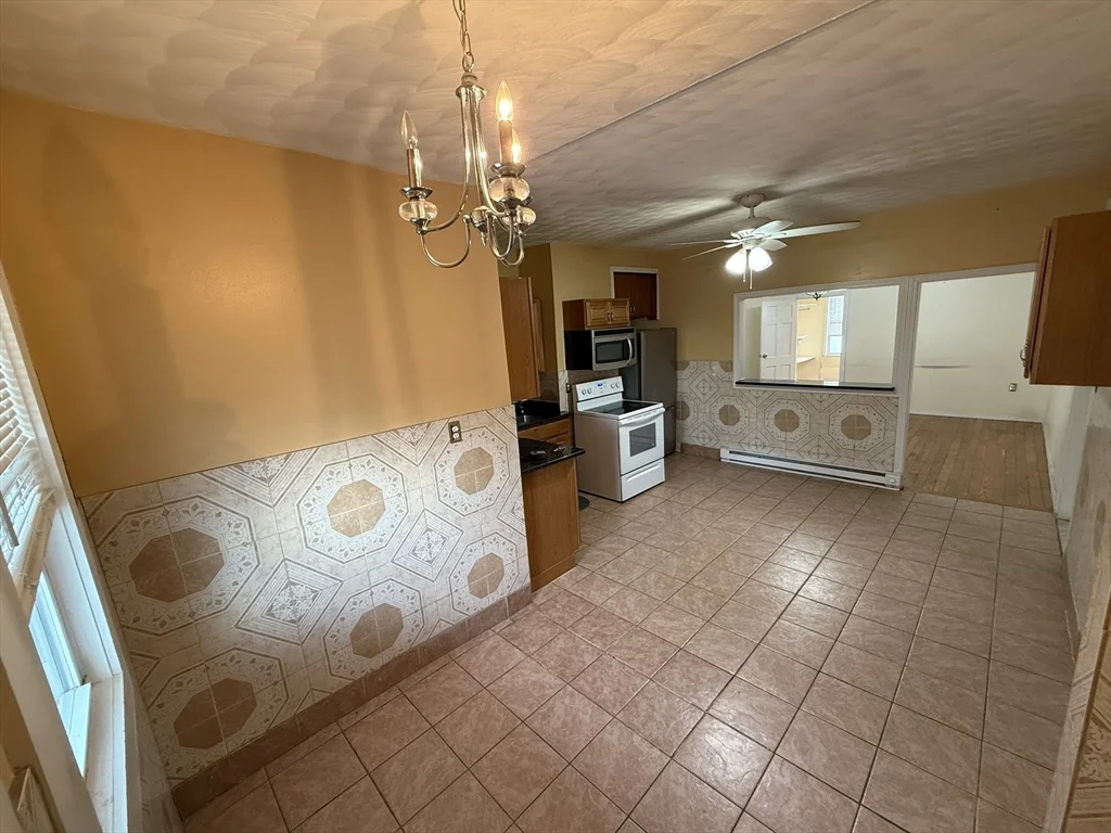 101 Brooks St, East Boston