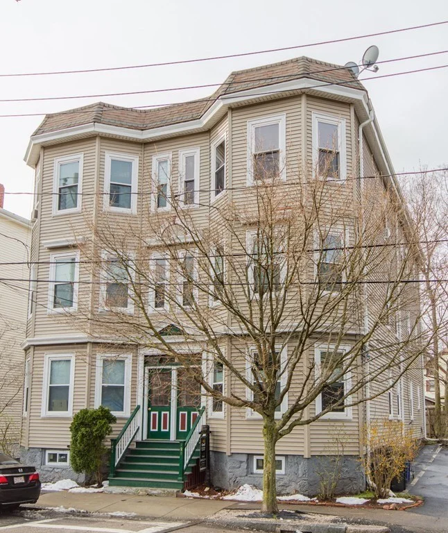 126 Minden St, Jamaica Plain