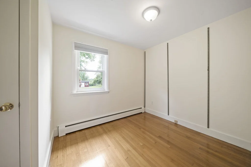 114 Main St, Norwell