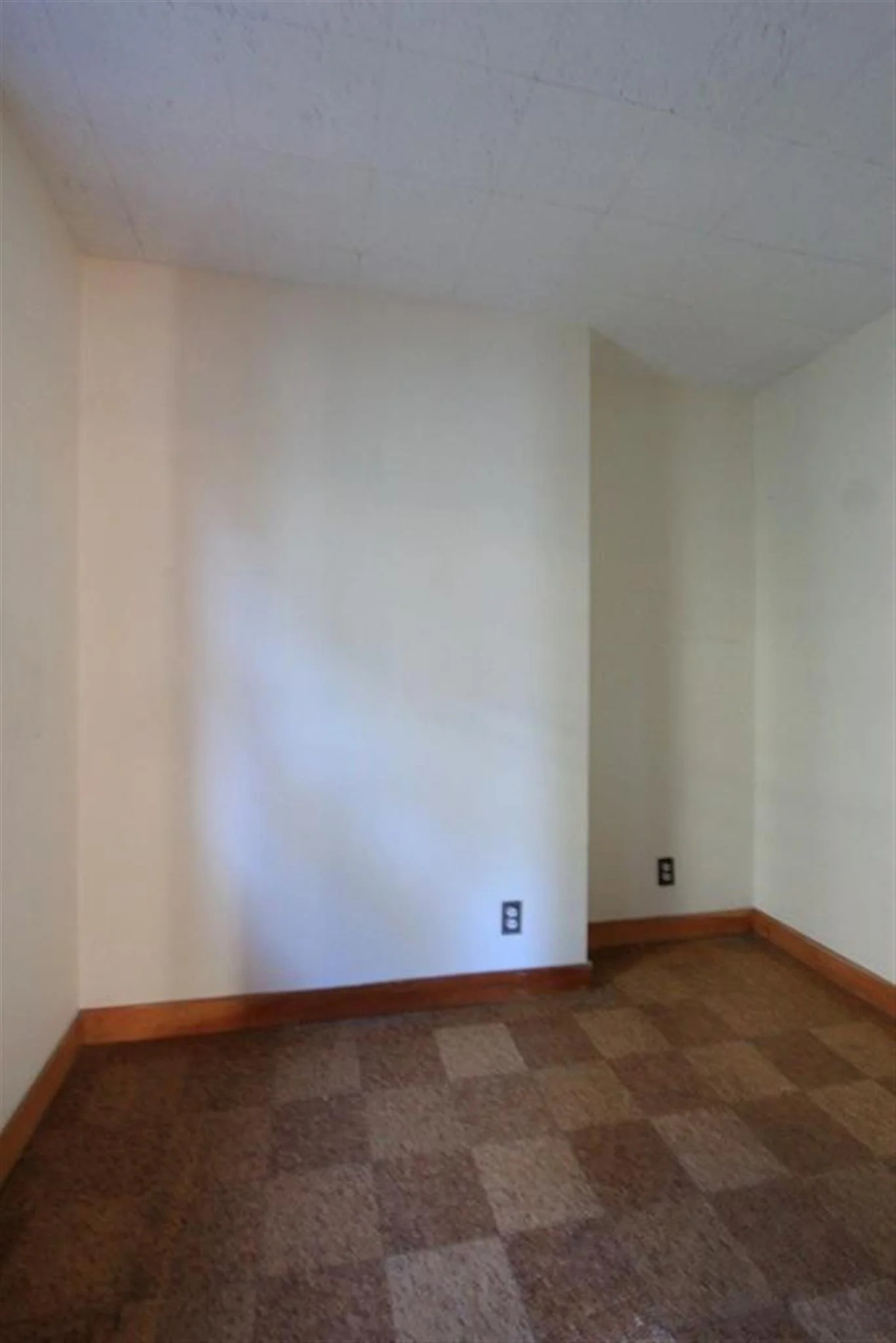 92 Rogers Ave, Powder House Square