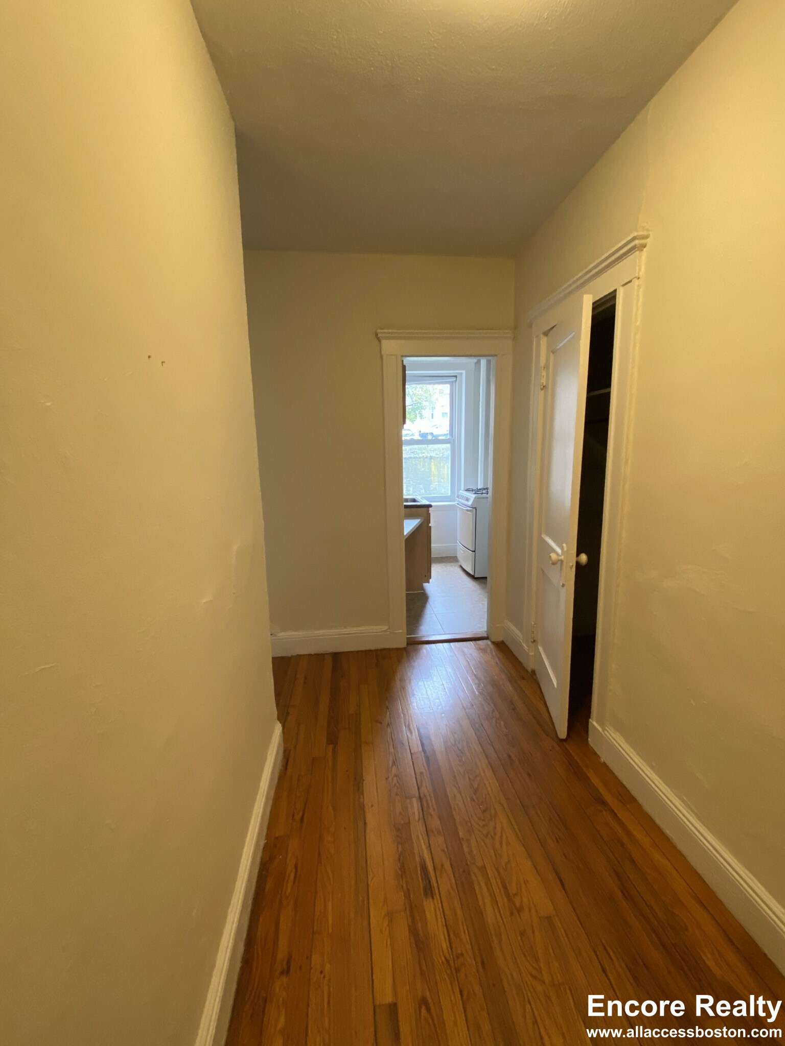 25 Walbridge St, Allston