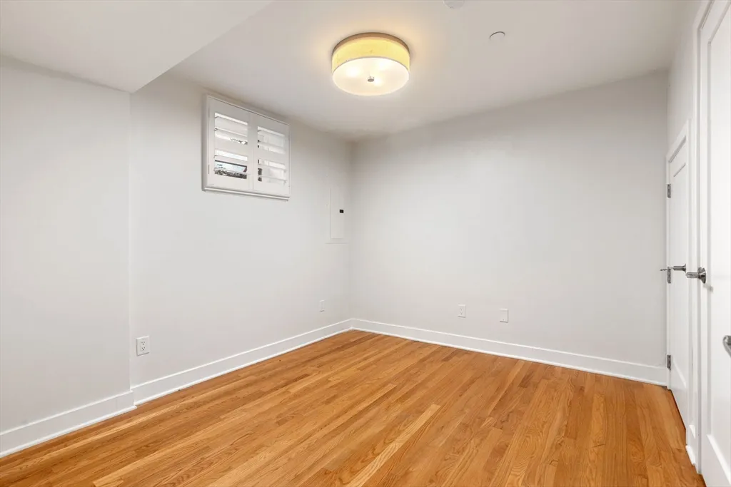 242 Shawmut Ave, South End