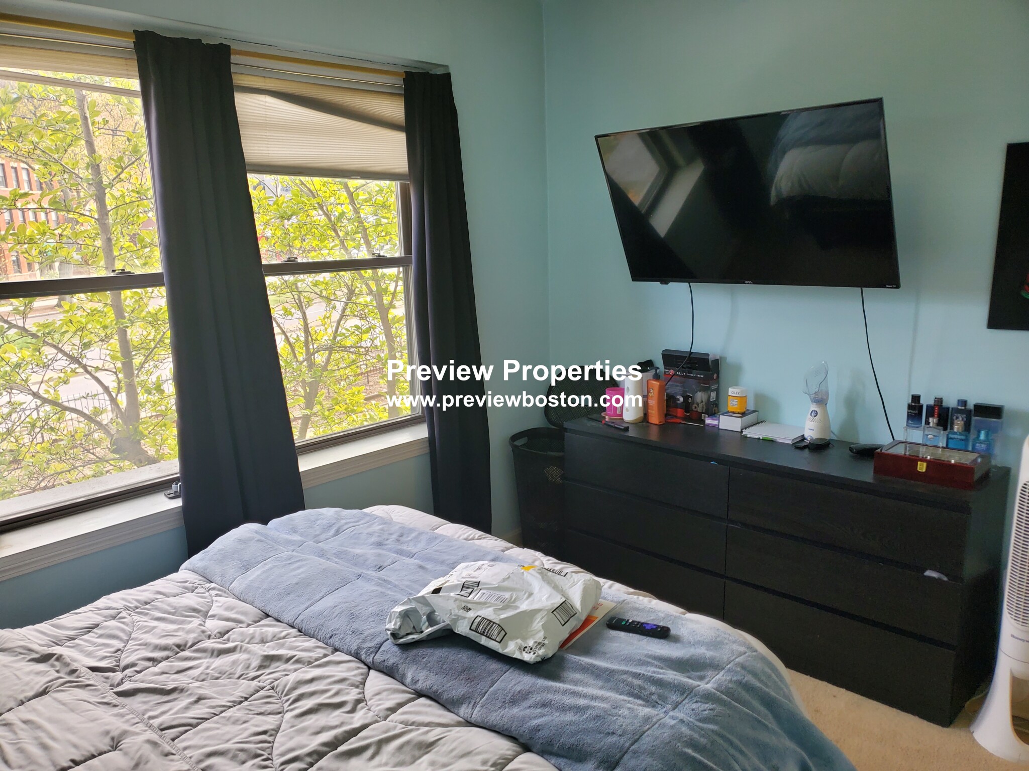 1427 Commonwealth Ave, Brighton