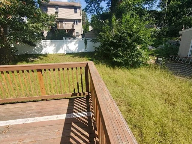 163 Long Pond Dr, Dracut