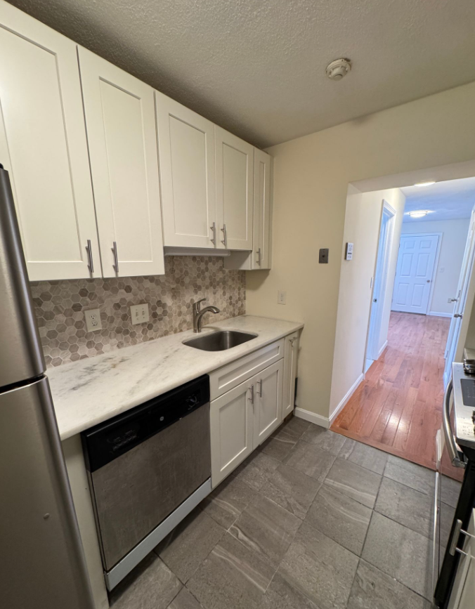 31 Chelsea St, East Boston