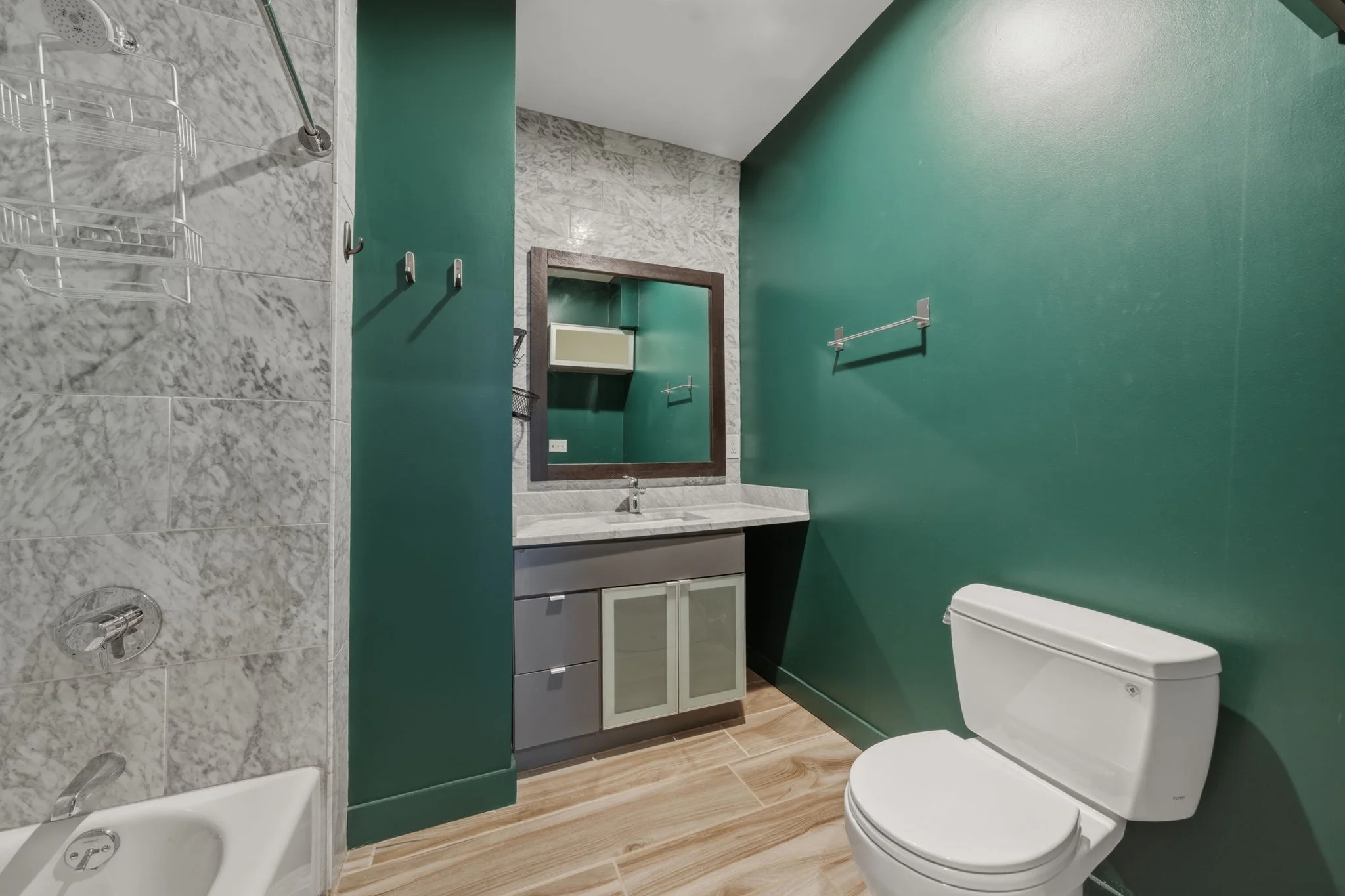 186 Paris St, East Boston