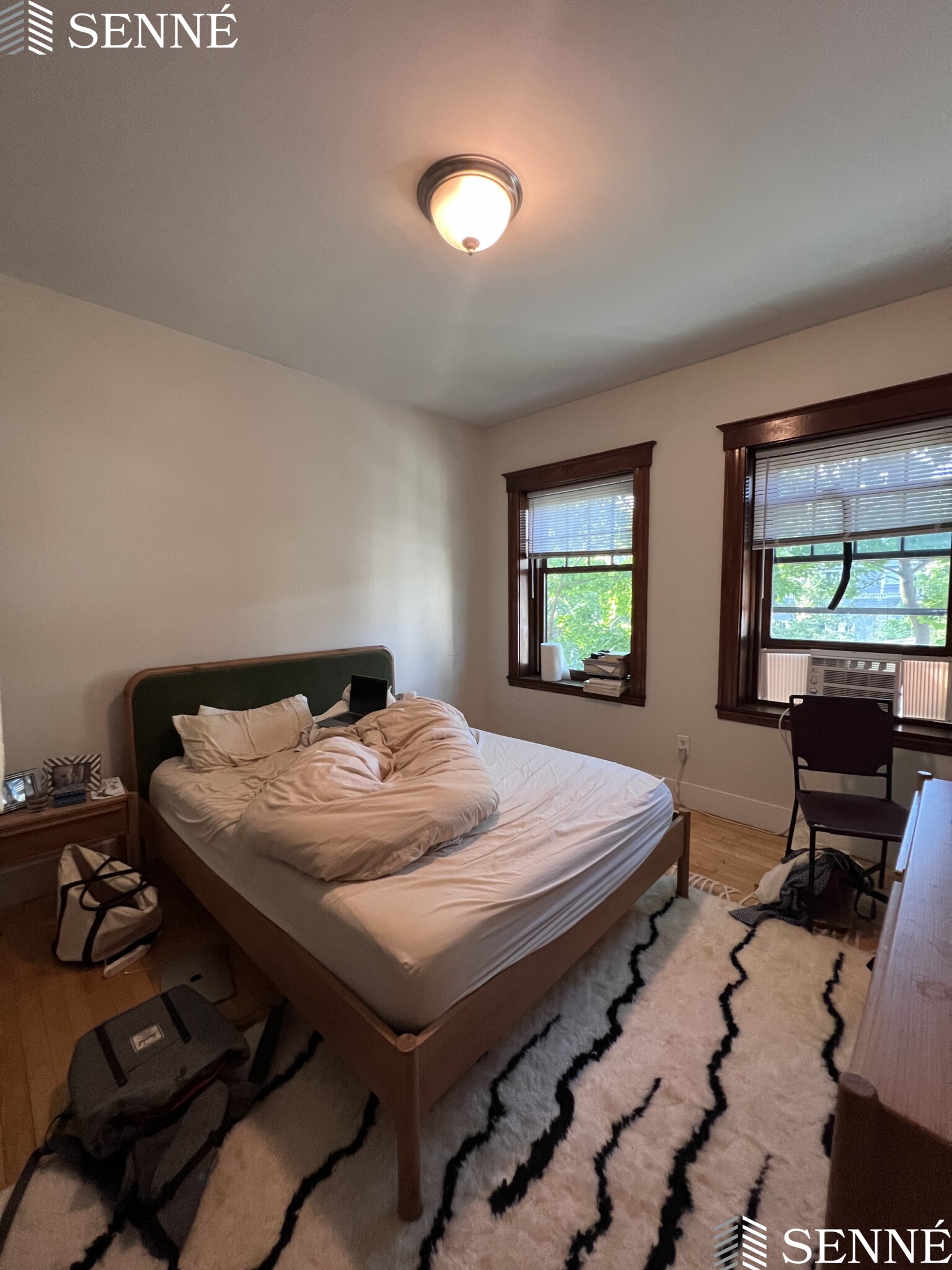 5 Linnaean St, Neighborhood Nine