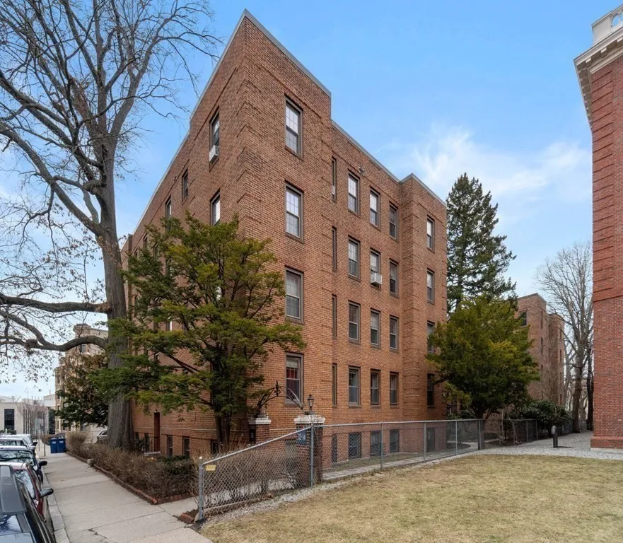 14 Ware St, Harvard Square