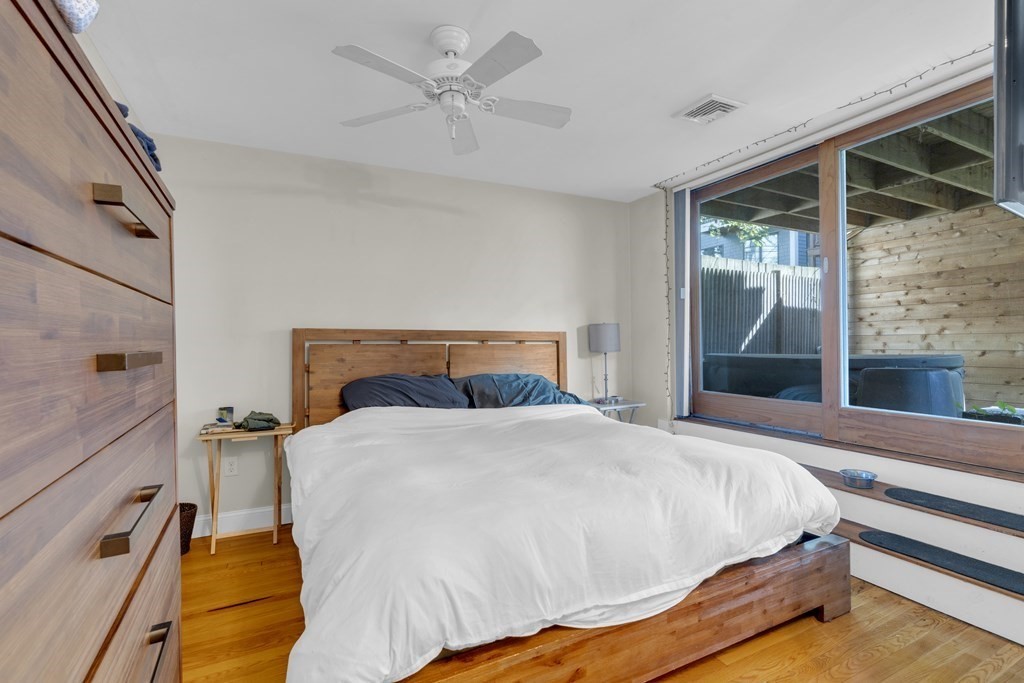 176 H St, South Boston