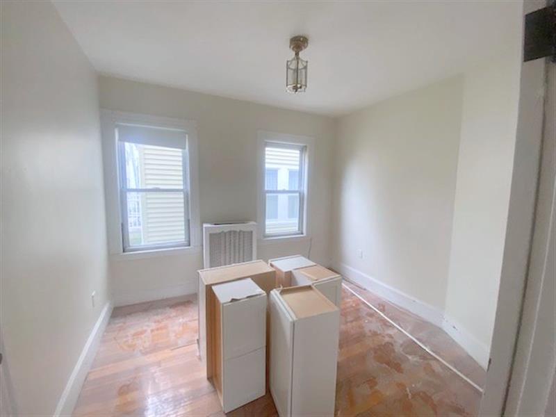 2 Drummond Pl, North Cambridge