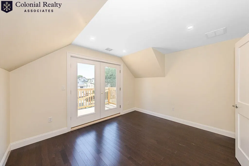 120 Jerome St, West Medford