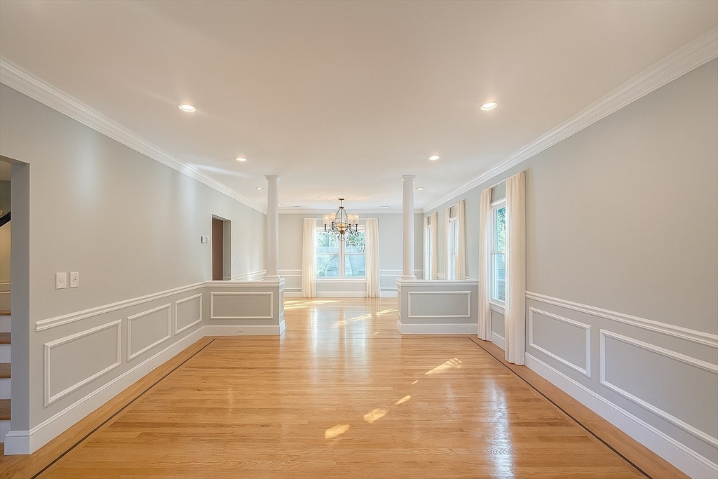 3 Myrna Rd, Lexington