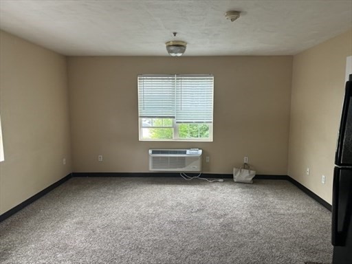 65 Crocker, Mansfield