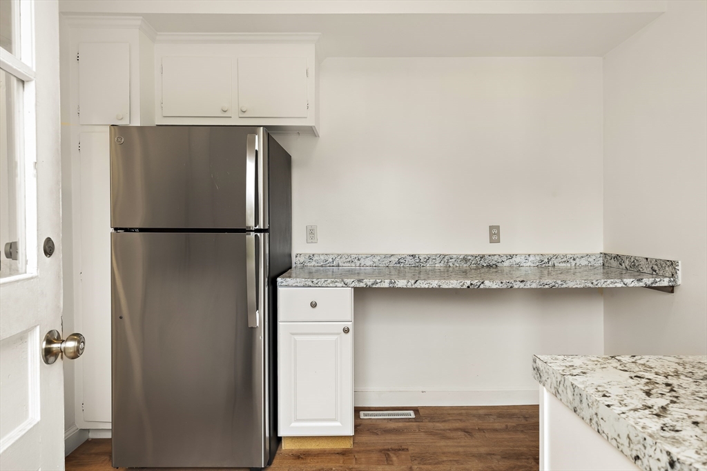 29 Carpenter, Foxboro