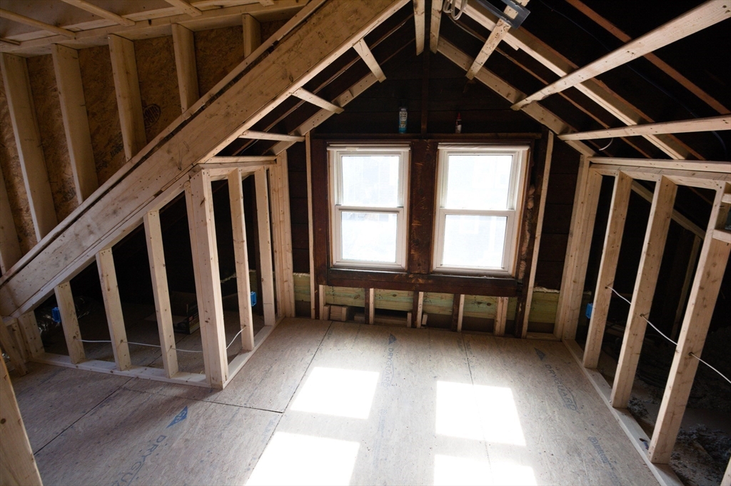 170-172 Calumet St, Mission Hill