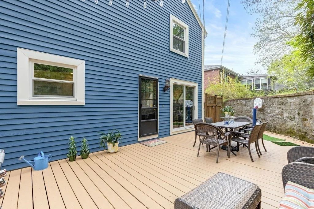 542 Commonwealth Ave, Newton