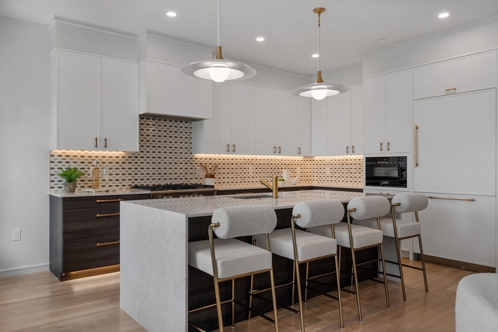 6 Claflin Rd, Aspinwall Hill