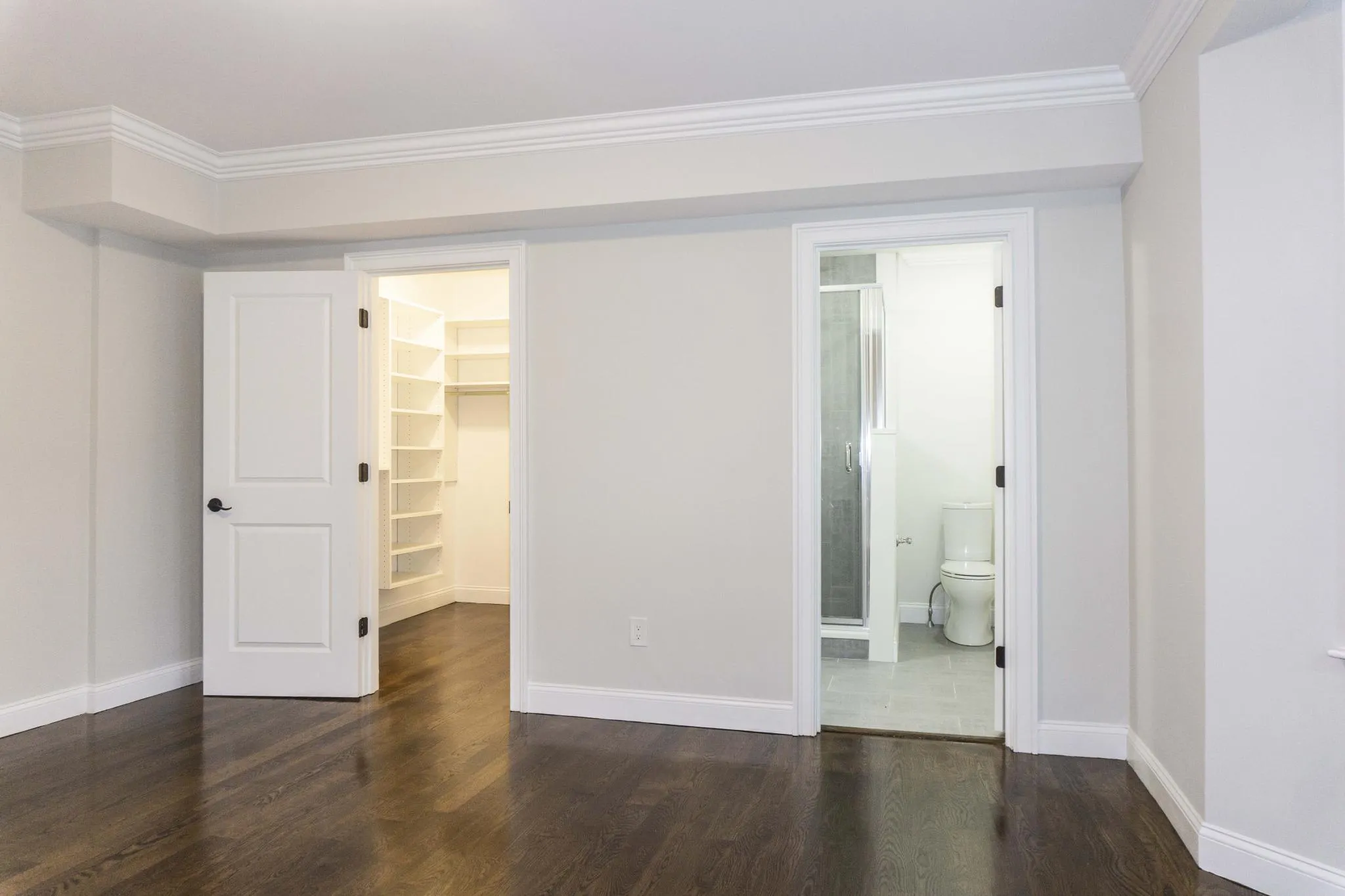 8 Nira Ave, Jamaica Plain