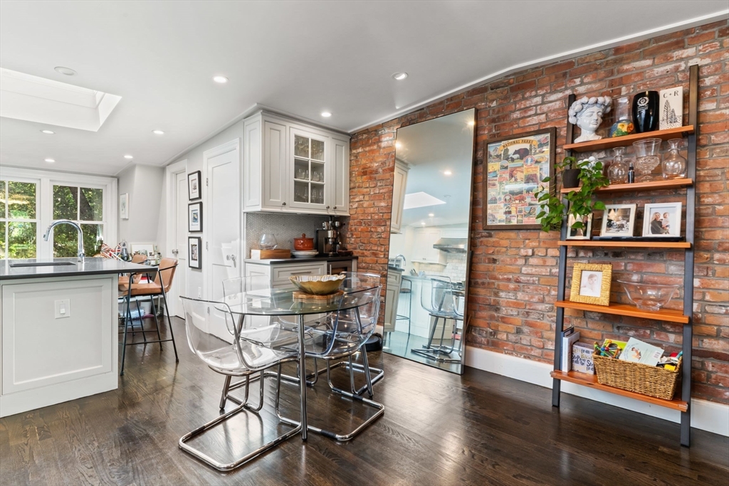 21 Appleton St, South End