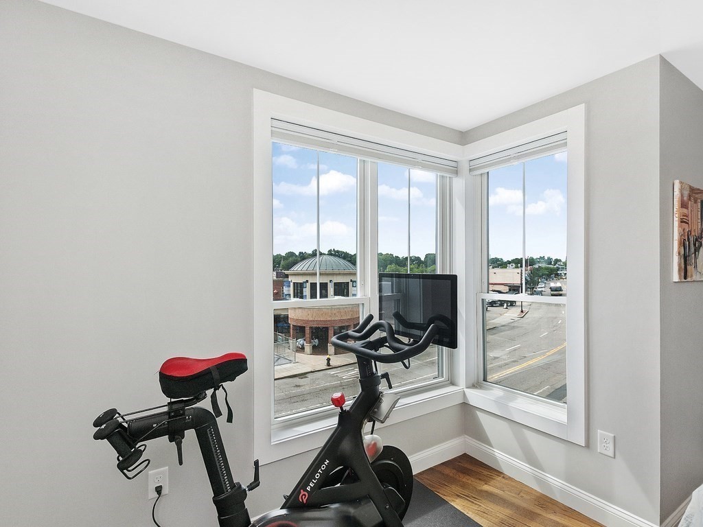 1789 Centre St, West Roxbury