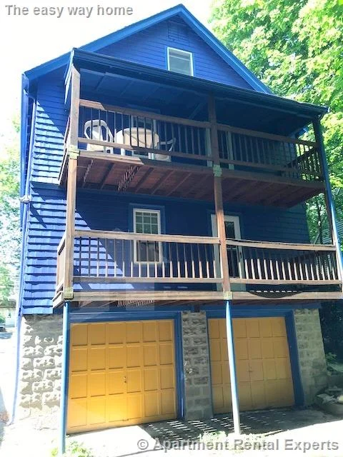 25 Laurel St, Arlington Heights