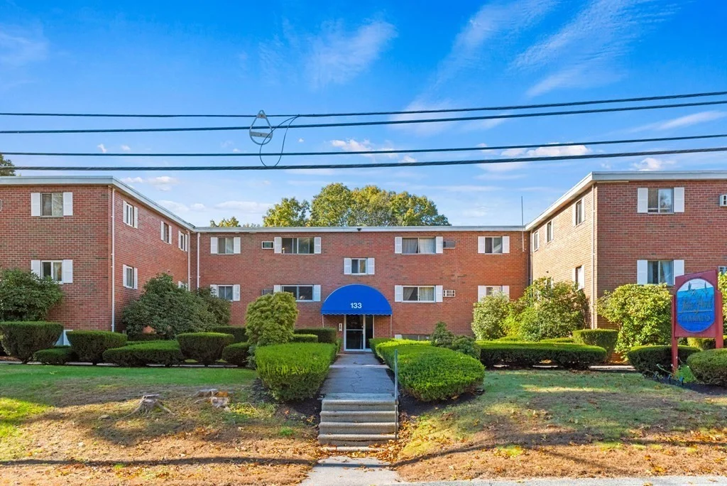 131 Creek St, Wrentham