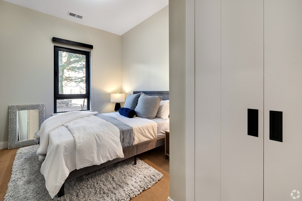 9 Central St, Spring Hill