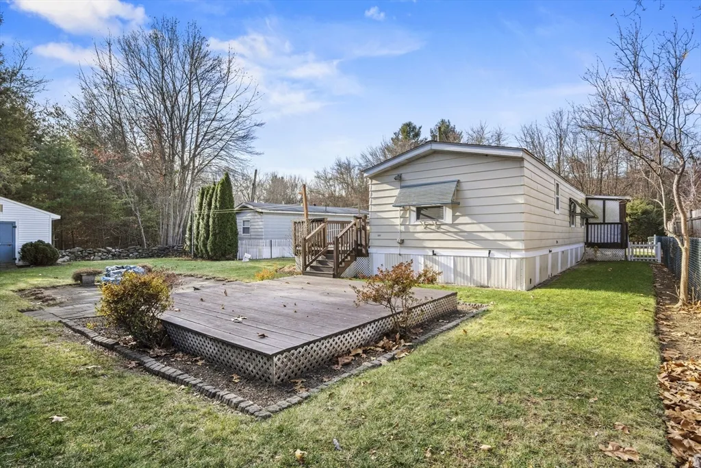 17 Irene Ave, Webster