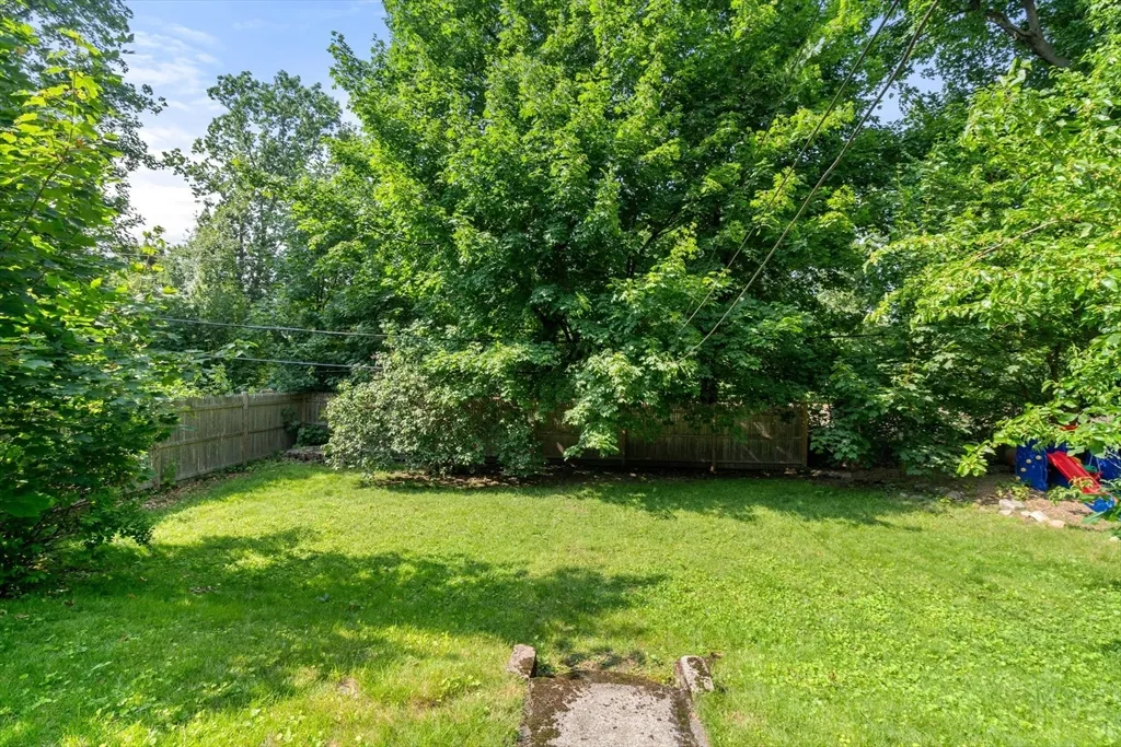 103 Belgrade Ave, Roslindale