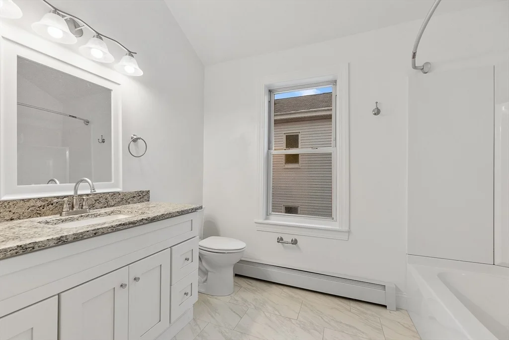 92 Hamilton St, Worcester