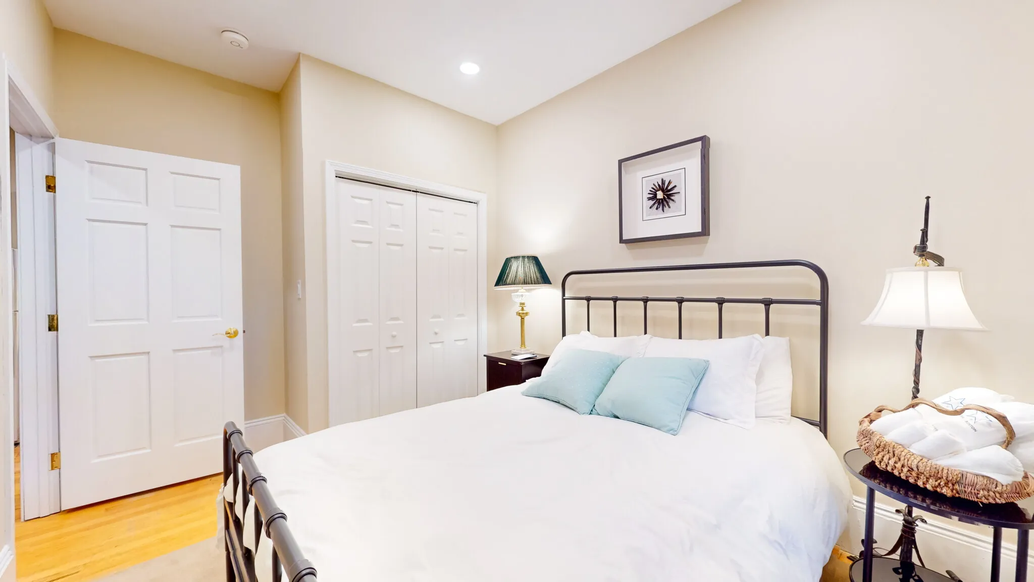 290 Beacon St, Back Bay