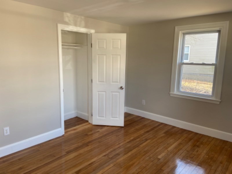 10 Bateman St, Roslindale