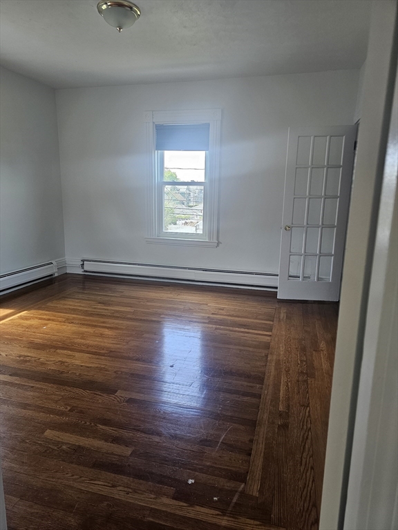 304 Wood Ave, Hyde Park