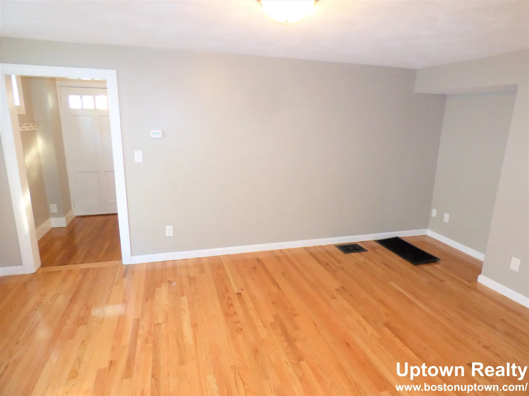 10 Stearns St, South Side