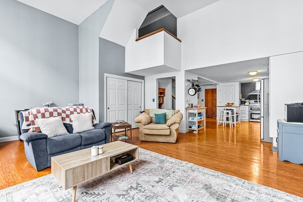 200 Market St, Lowell