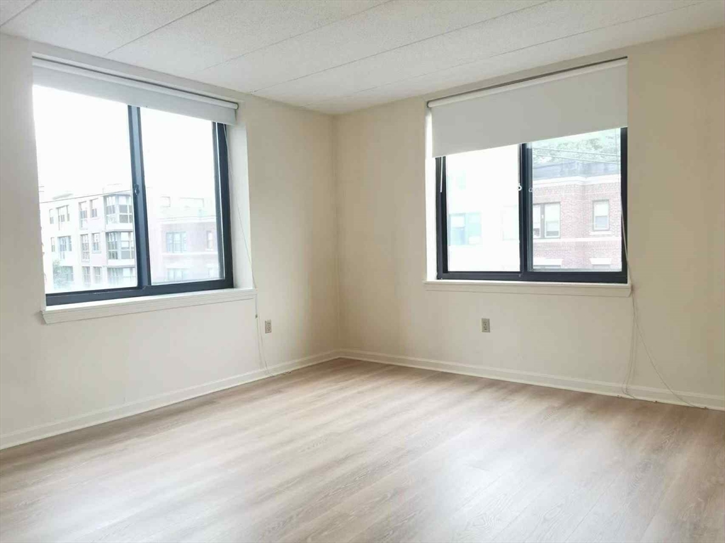 85 Brainerd Rd, Allston