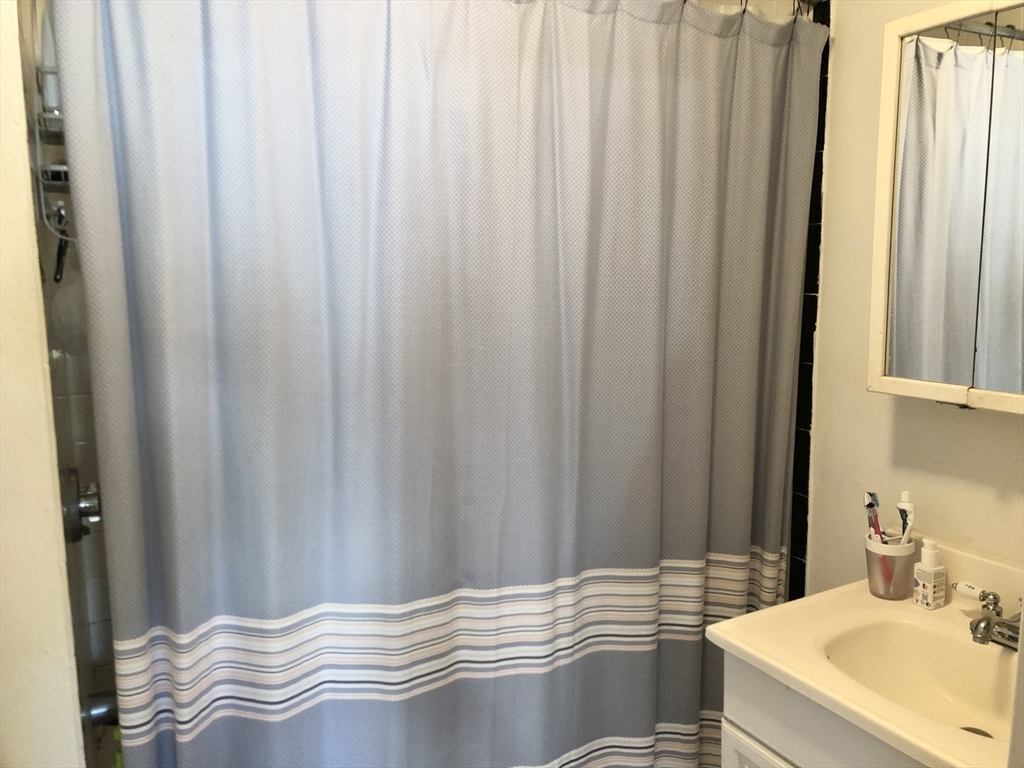 337 Beacon St, Back Bay