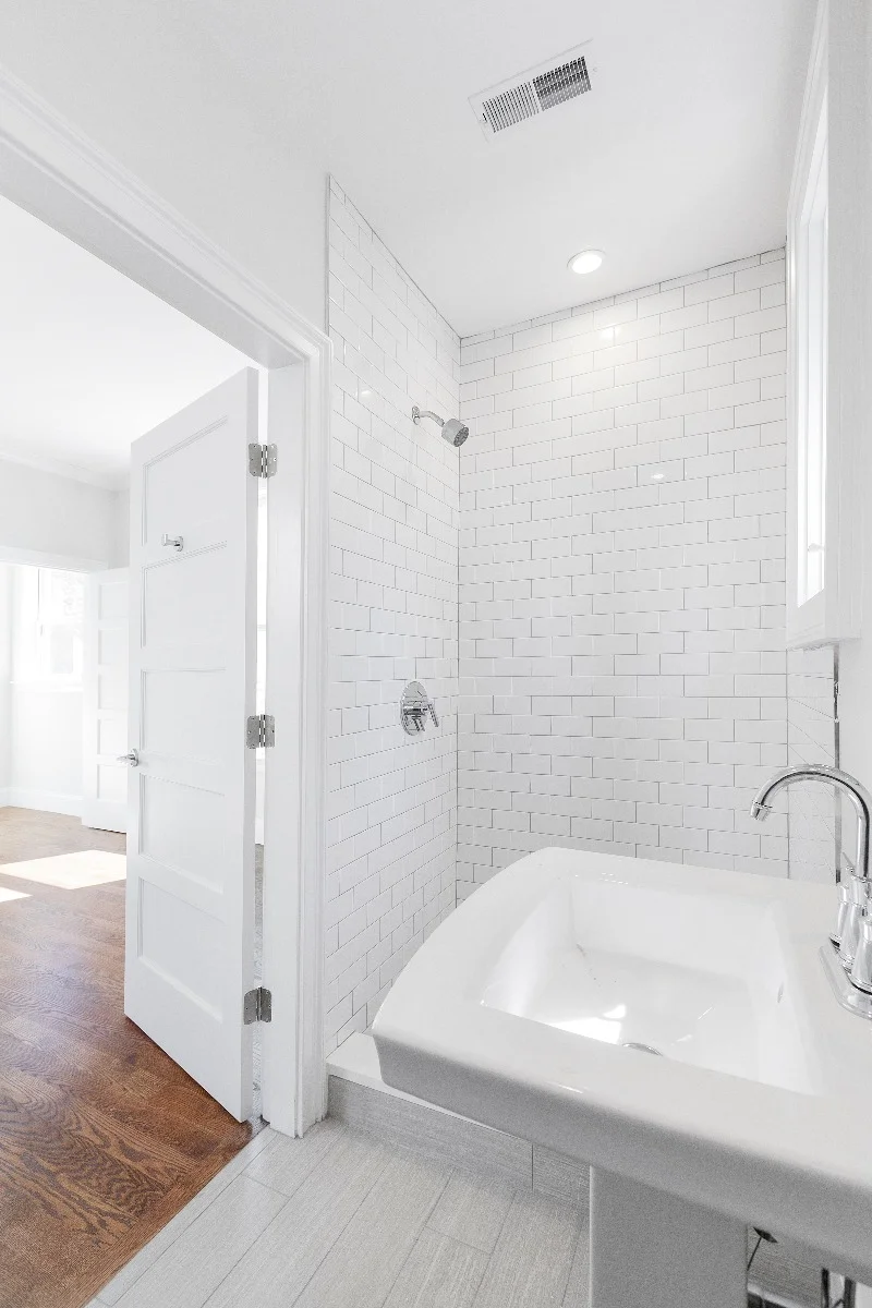 117 Centre St, Roxbury