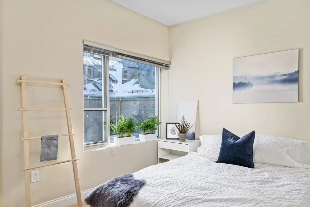 11 West Broadway, South Boston