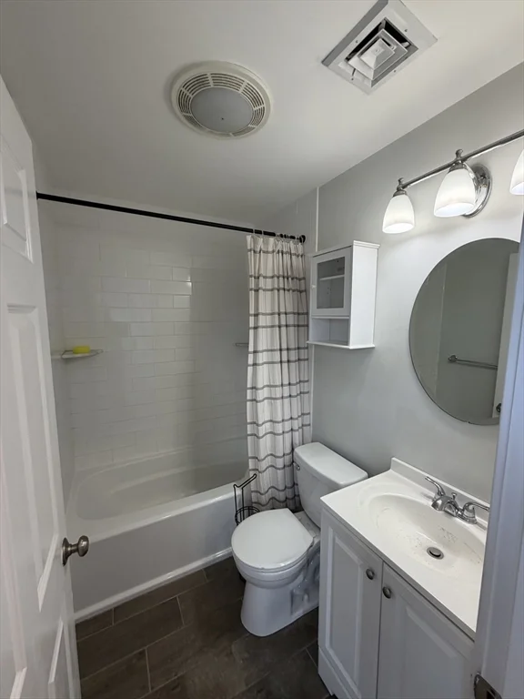 45 Houghton St, Dorchester