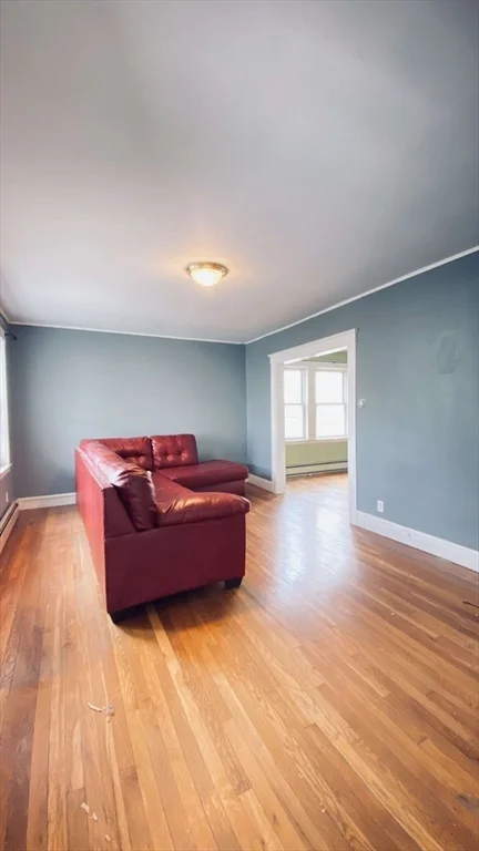 8 Dartmouth St, Arlington